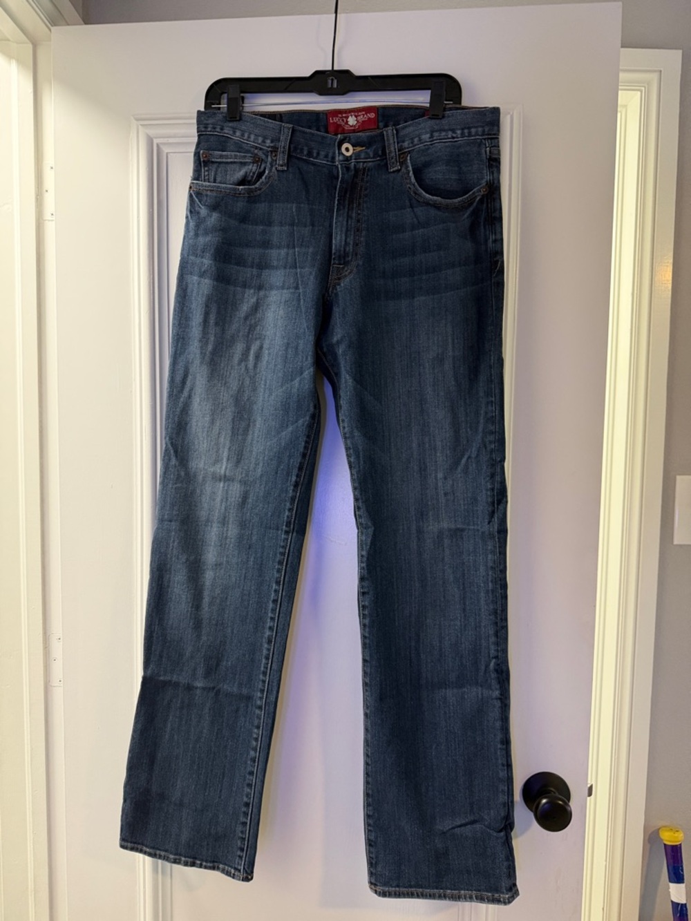 Lucky Brand Men's Straight Jeans in Dark Blue Wash